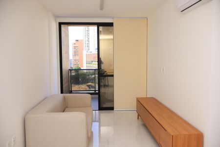 Sala de apartamento para alugar com 1 quarto, 70m² em Pituba, Salvador
