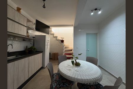 Casa à venda com 183m², 3 quartos e 2 vagas Casa à venda com 183m², 3 quartos e 2 vagasÁrea gourmet