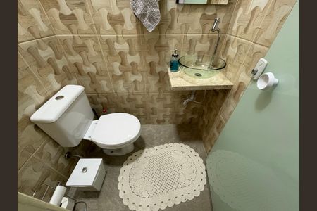 Casa à venda com 183m², 3 quartos e 2 vagas Casa à venda com 183m², 3 quartos e 2 vagasLavabo