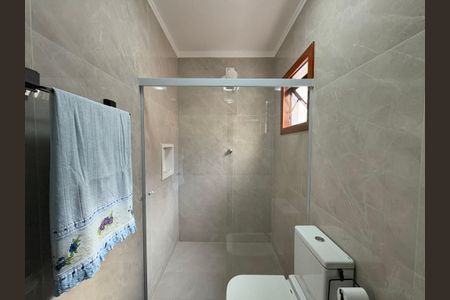 Casa à venda com 183m², 3 quartos e 2 vagas Casa à venda com 183m², 3 quartos e 2 vagasBanheiro