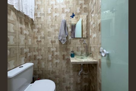 Casa à venda com 183m², 3 quartos e 2 vagas Casa à venda com 183m², 3 quartos e 2 vagasLavabo