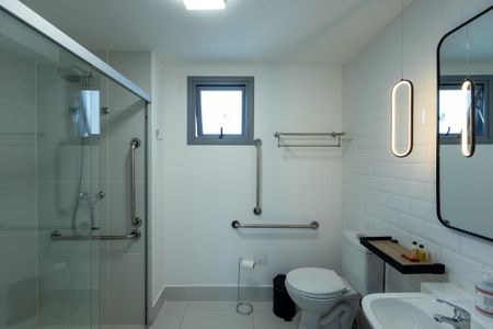 Apartamento à venda com 46m², 1 quarto e sem vagaBanheiro da Suíte