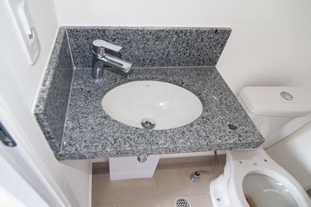 Studio à venda com 21m², 0 quarto e sem vaga Studio à venda com 21m², 0 quarto e sem vagaBanheiro