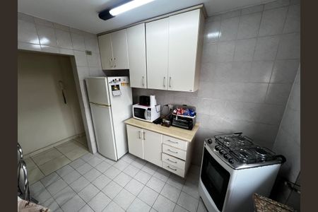 Apartamento à venda com 78m², 2 quartos e sem vagaCozinha