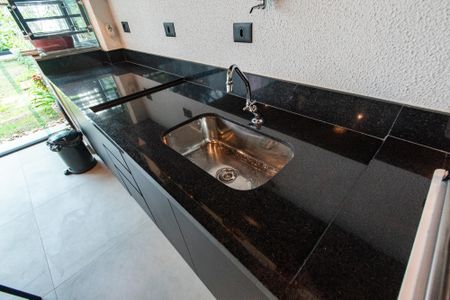 Casa à venda com 300m², 3 quartos e 4 vagas Casa à venda com 300m², 3 quartos e 4 vagasÁrea Gourmet