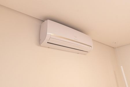 Casa à venda com 300m², 3 quartos e 4 vagas Casa à venda com 300m², 3 quartos e 4 vagasSuíte