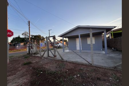 Casa para alugar com 60m², 2 quartos e 2 vagas Casa para alugar com 60m², 2 quartos e 2 vagasPlaquinha fachada