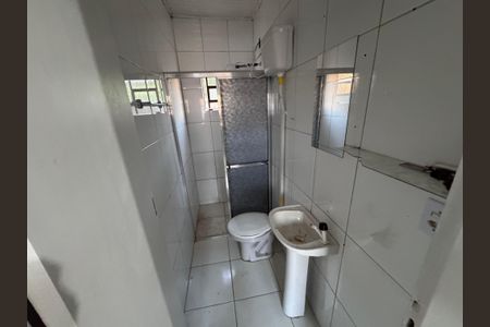 Casa para alugar com 60m², 2 quartos e 2 vagas Casa para alugar com 60m², 2 quartos e 2 vagasBanheiro