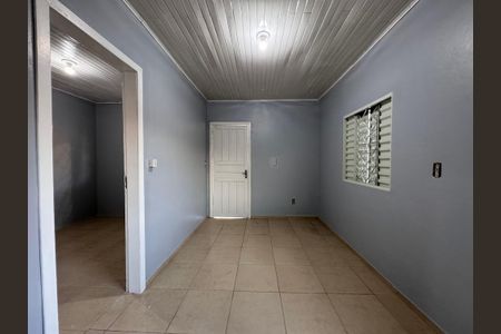 Casa para alugar com 60m², 2 quartos e 2 vagas Casa para alugar com 60m², 2 quartos e 2 vagasSala/Cozinha