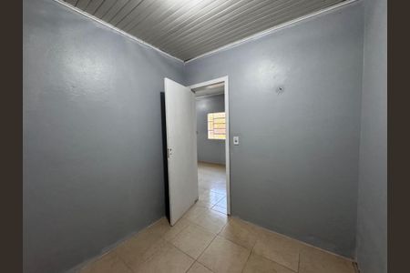 Casa para alugar com 60m², 2 quartos e 2 vagas Casa para alugar com 60m², 2 quartos e 2 vagasQuarto 2