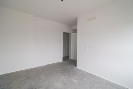 Apartamento à venda com 330m², 4 quartos e 4 vagas Apartamento à venda com 330m², 4 quartos e 4 vagasSuíte 3