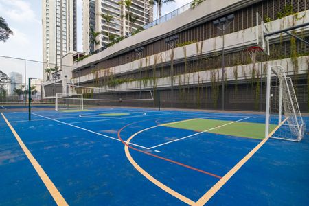 Apartamento à venda com 330m², 4 quartos e 4 vagas Apartamento à venda com 330m², 4 quartos e 4 vagasQuadra