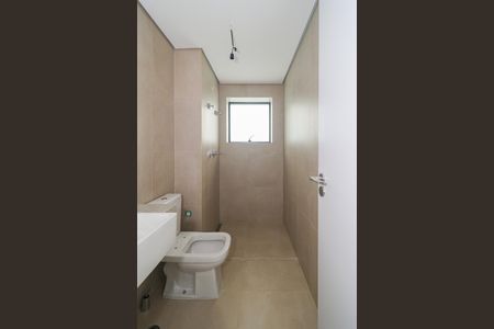 Apartamento à venda com 330m², 4 quartos e 4 vagas Apartamento à venda com 330m², 4 quartos e 4 vagasBanheiro da Suíte 3