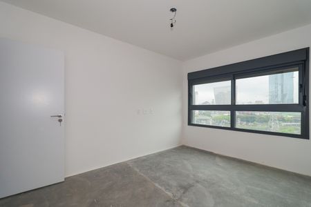 Apartamento à venda com 330m², 4 quartos e 4 vagas Apartamento à venda com 330m², 4 quartos e 4 vagasSuíte 2