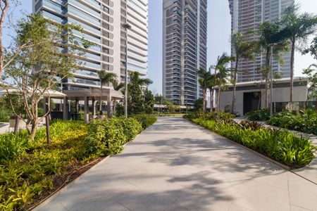 Apartamento à venda com 330m², 4 quartos e 4 vagas Apartamento à venda com 330m², 4 quartos e 4 vagasÁrea comum