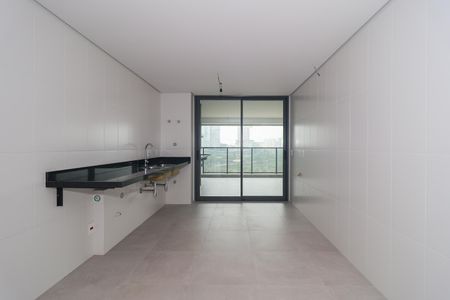 Apartamento à venda com 330m², 4 quartos e 4 vagas Apartamento à venda com 330m², 4 quartos e 4 vagasCozinha