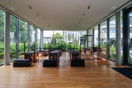 Apartamento à venda com 330m², 4 quartos e 4 vagas Apartamento à venda com 330m², 4 quartos e 4 vagasÁrea comum