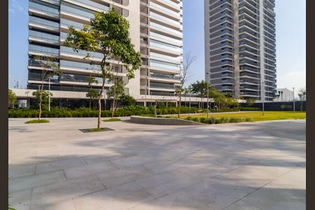 Apartamento à venda com 330m², 4 quartos e 4 vagas Apartamento à venda com 330m², 4 quartos e 4 vagasÁrea comum