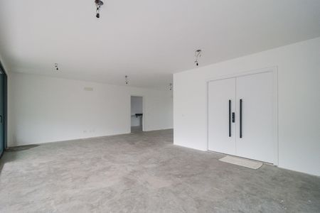 Sala de apartamento à venda com 4 quartos, 330m² em Real Parque, São Paulo