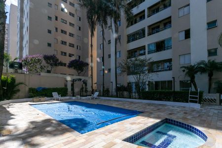 Apartamento à venda com 76m², 3 quartos e 1 vagaÁrea comum