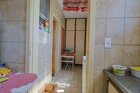 Apartamento à venda com 125m², 3 quartos e 2 vagasCozinha