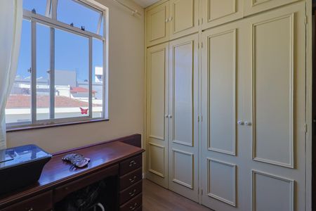 Apartamento à venda com 125m², 3 quartos e 2 vagasQuarto 2