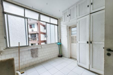 Apartamento à venda com 191m², 4 quartos e 1 vagaÁrea de serviço