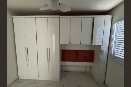 Apartamento à venda com 72m², 2 quartos e 1 vaga
