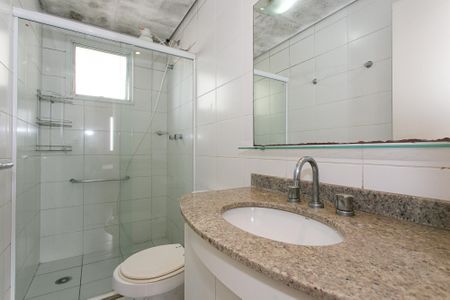 Apartamento à venda com 92m², 3 quartos e 2 vagas Apartamento à venda com 92m², 3 quartos e 2 vagasBanheiro Social