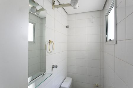 Apartamento à venda com 92m², 3 quartos e 2 vagas Apartamento à venda com 92m², 3 quartos e 2 vagasBanheiro de Serviço