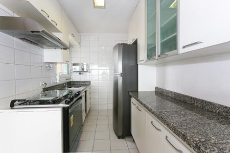 Apartamento à venda com 92m², 3 quartos e 2 vagas Apartamento à venda com 92m², 3 quartos e 2 vagasCozinha