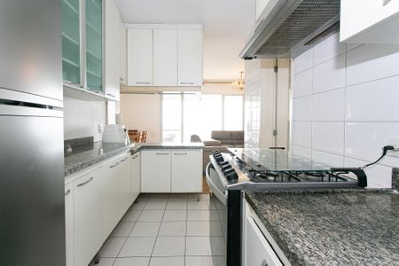 Apartamento à venda com 92m², 3 quartos e 2 vagas Apartamento à venda com 92m², 3 quartos e 2 vagasCozinha
