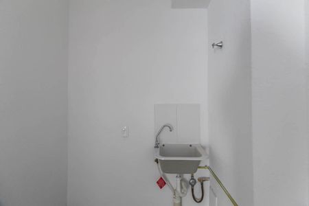 Apartamento à venda com 38m², 2 quartos e sem vaga Apartamento à venda com 38m², 2 quartos e sem vagaÁrea de Serviço