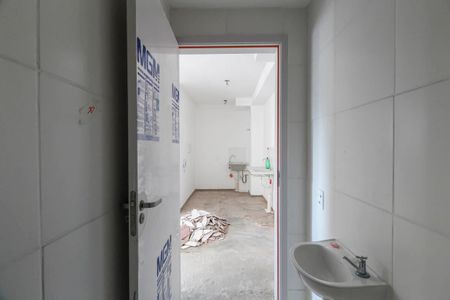 Apartamento à venda com 38m², 2 quartos e sem vaga Apartamento à venda com 38m², 2 quartos e sem vagaBanheiro