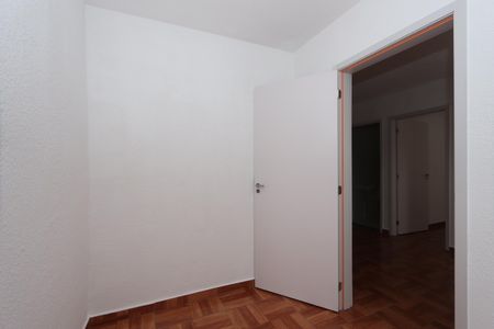 Quarto 2 de apartamento para alugar com 2 quartos, 38m² em Fazenda da Juta, São Paulo