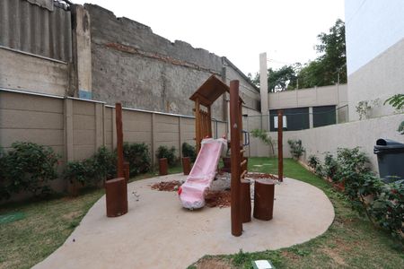 Apartamento para alugar com 38m², 2 quartos e sem vagaÁrea comum - Playground