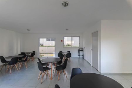 Apartamento à venda com 38m², 2 quartos e sem vaga Apartamento à venda com 38m², 2 quartos e sem vagaSalão de festas