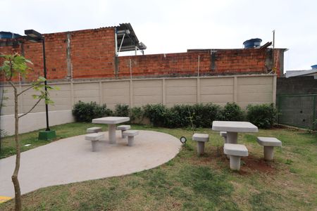 Apartamento para alugar com 38m², 2 quartos e sem vagaÁrea comum - Churrasqueira