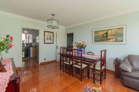 Apartamento à venda com 90m², 3 quartos e 1 vaga Apartamento à venda com 90m², 3 quartos e 1 vagaSala