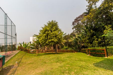 Casa de condomínio à venda com 385m², 4 quartos e 4 vagas Casa de condomínio à venda com 385m², 4 quartos e 4 vagasQuadra Esportiva