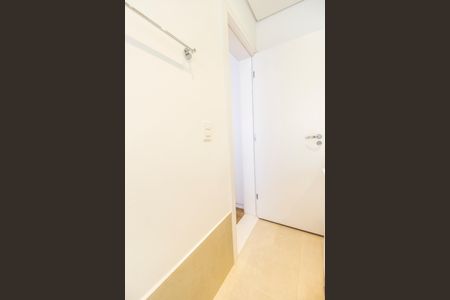 Casa de condomínio à venda com 385m², 4 quartos e 4 vagas Casa de condomínio à venda com 385m², 4 quartos e 4 vagasBanheiro da Suíte 3