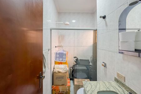 Casa à venda com 194m², 3 quartos e 2 vagas Casa à venda com 194m², 3 quartos e 2 vagasBanheiro da Suíte 3