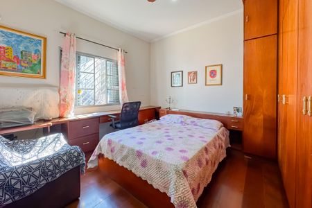 Casa à venda com 194m², 3 quartos e 2 vagas Casa à venda com 194m², 3 quartos e 2 vagasSuíte 3