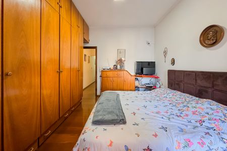 Casa à venda com 194m², 3 quartos e 2 vagas Casa à venda com 194m², 3 quartos e 2 vagasSuíte 1
