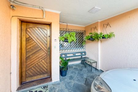 Casa à venda com 194m², 3 quartos e 2 vagas Casa à venda com 194m², 3 quartos e 2 vagasEntrada