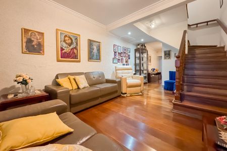 Casa à venda com 194m², 3 quartos e 2 vagas Casa à venda com 194m², 3 quartos e 2 vagasSala