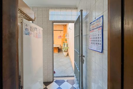 Casa à venda com 194m², 3 quartos e 2 vagas Casa à venda com 194m², 3 quartos e 2 vagasÁrea de Serviço