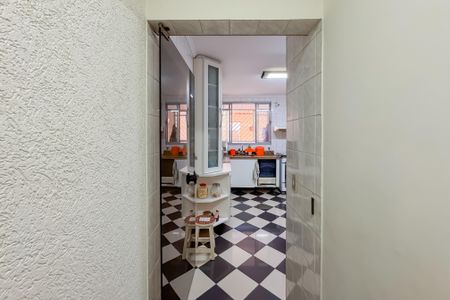 Casa à venda com 194m², 3 quartos e 2 vagas Casa à venda com 194m², 3 quartos e 2 vagasCozinha