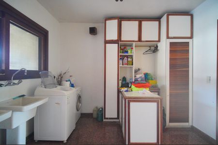 Casa à venda com 594m², 2 quartos e 3 vagasÁrea de Serviço