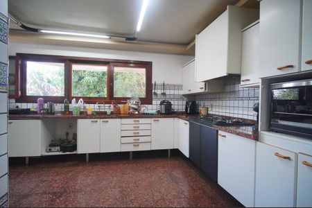 Casa à venda com 594m², 2 quartos e 3 vagasCozinha